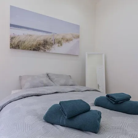 Le Latte Beautiful 2bedroom Seaside Apartment *