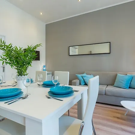 Le Latte Beautiful 2bedroom Seaside Apartment *